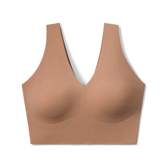 True Body V Neck Bra - Picture 1 of 6